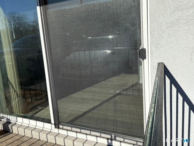 Foto del edificio - 12 Tuttle St