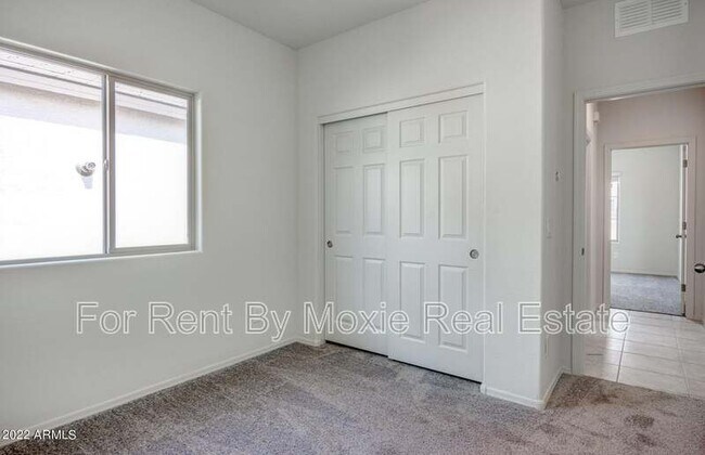Foto del edificio - 18354 N Buckhorn Trail