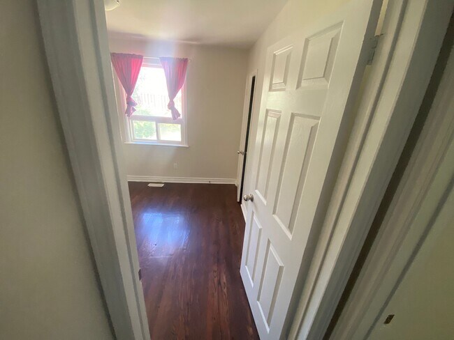 Building Photo - 87 Packard Blvd