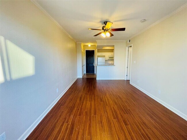 Foto del edificio - 4515 Briar Hollow Pl