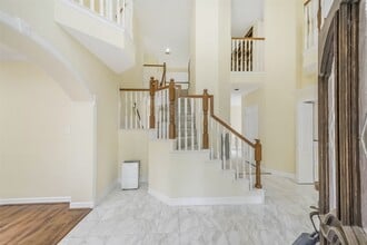 Building Photo - 1706 Galleon Oaks Dr