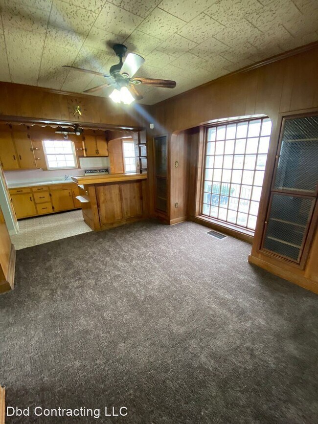 Building Photo - 2 br, 1 bath House - 822 E Rudisill Blvd