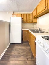 Building Photo - 2808 S Brotherton St