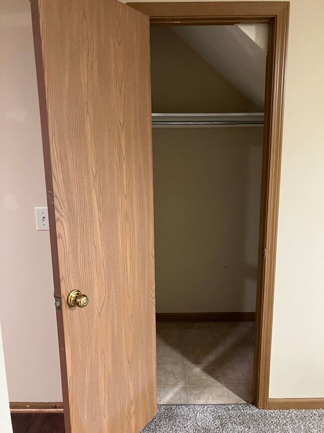 Foto del edificio - 2-Bedroom Townhome in Troy, OH - Available...