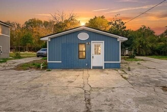 Building Photo - 4158 Trout River Blvd