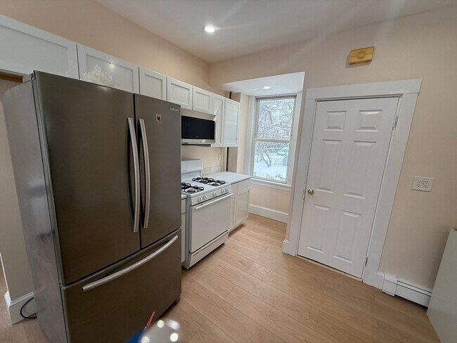 Foto del edificio - 74 Morse St