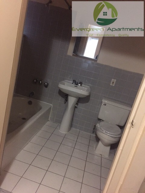 Foto principal - 1621 Eastern Pkwy