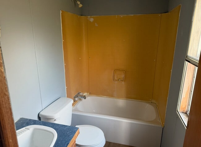 Building Photo - 112 Zelkova road