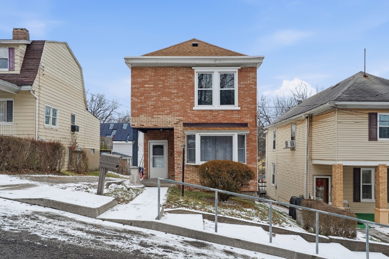 Photo - 1210 Round Top St (Pittsburgh, PA)