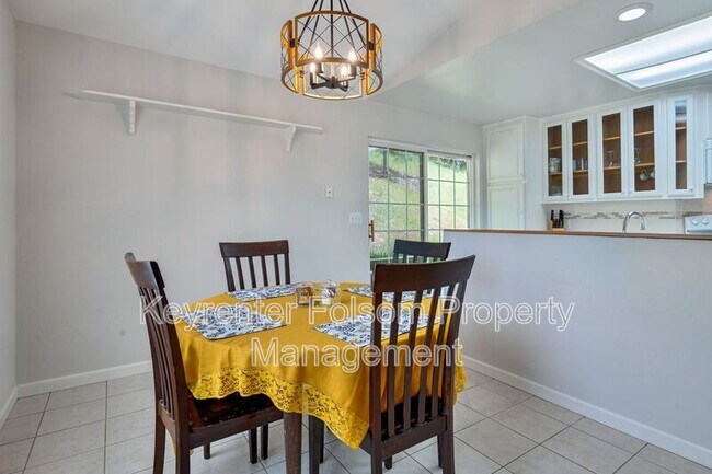 Foto del edificio - 5456 Oak Leaf Cir