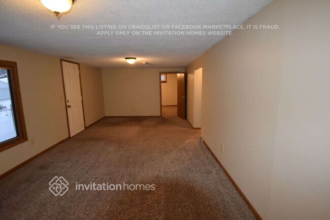 Foto del edificio - 3415 Major Ave N