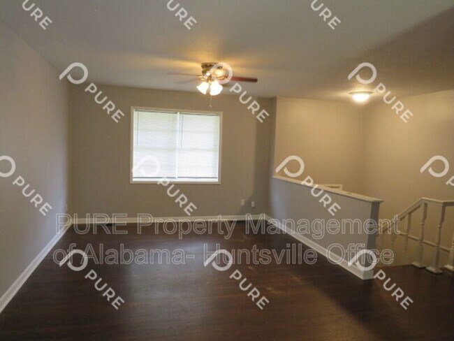 Building Photo - 3419 Grassfort Dr SW