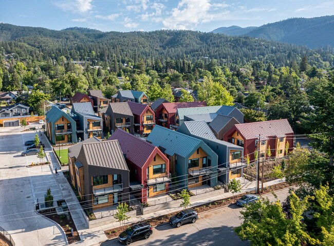 Foto del edificio - 1260 Quincy St