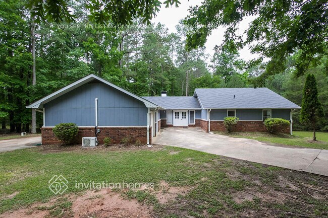 Building Photo - 249 Busbin Rd
