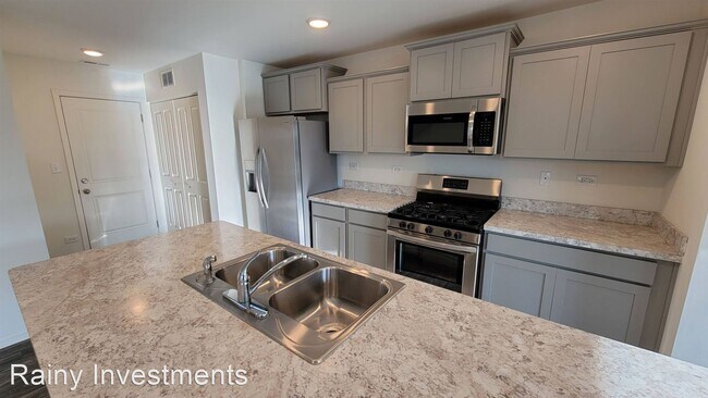 Foto del edificio - 3 br, 2.5 bath House - 8649 Foxborough Way