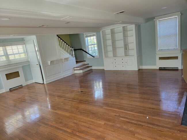 Living Room 2 - 106 Wolver Hollow Rd