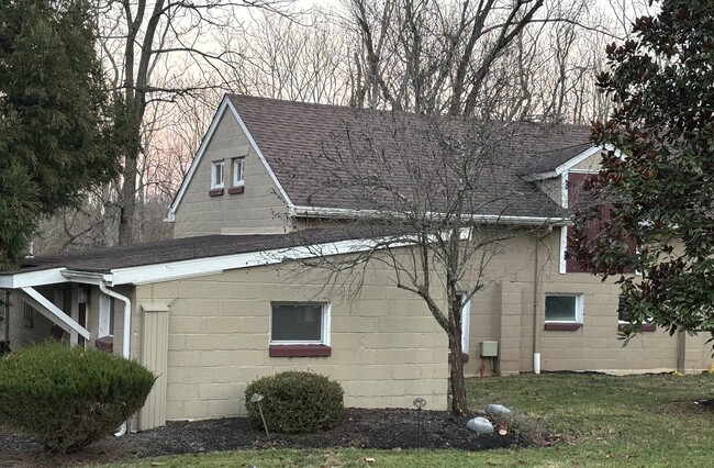 Partial view of exterior - 460 Brownsburg Rd