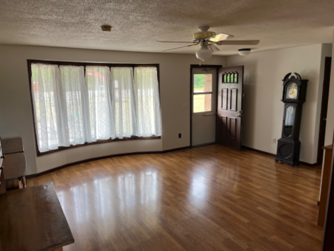 Building Photo - 4177 US-6