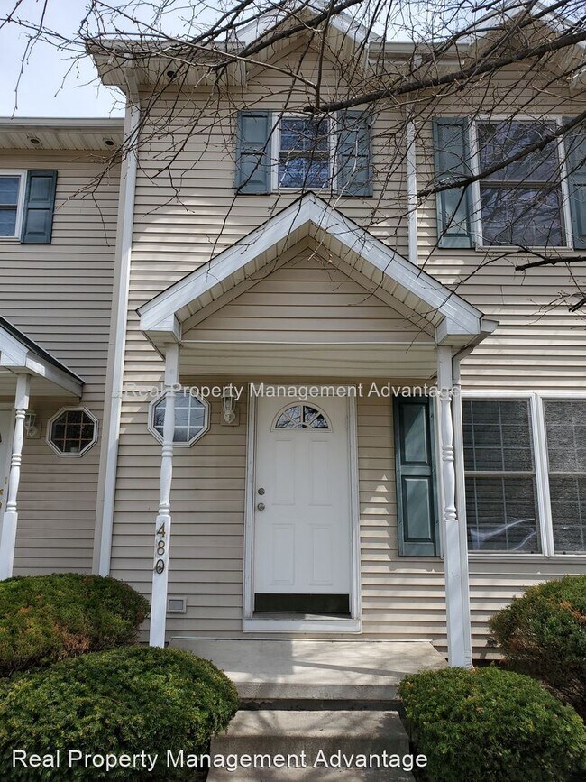 Building Photo - 2 br, 2.5 bath House - 480 Livernois St.