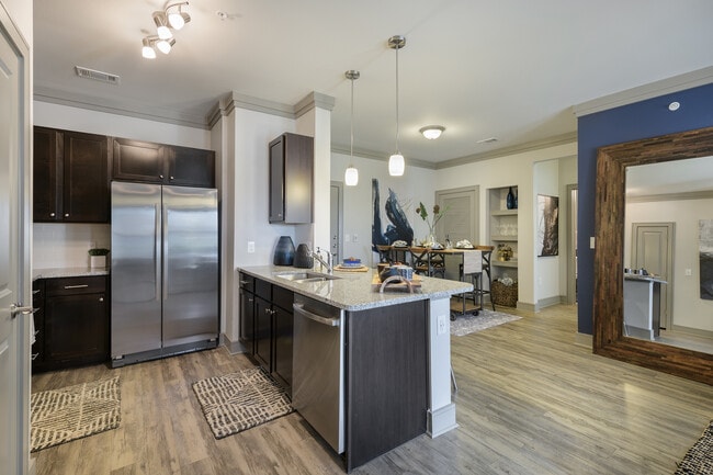 Building Photo - Arielle Spring Plaza