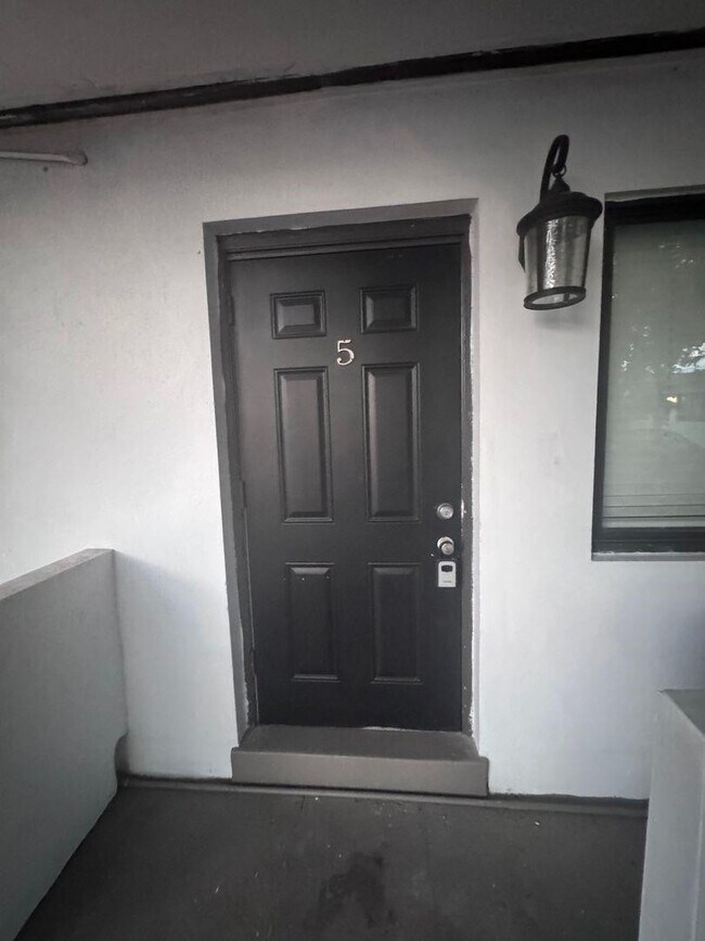 Building Photo - 2238 Fillmore St