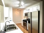 Foto principal - 2056 Quaker Way
