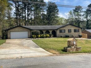 Building Photo - 1088 Sherrington Dr