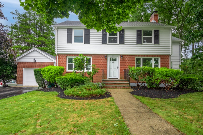 Photo - 250 Nichols St