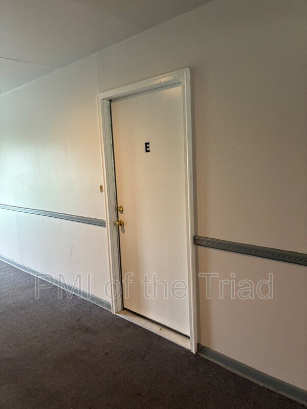 Foto del edificio - 2829 North O.Henry Boulevard