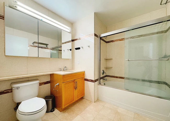 Building Photo - "Modern 1-Bed Oasis in Flushing with Pool ...