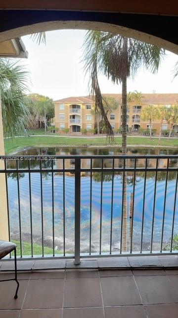 Foto del edificio - 9645 NW 1st Ct