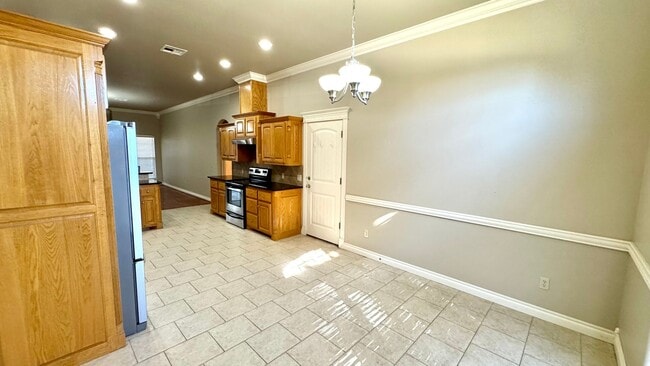 Foto del edificio - Spacious Stonegate Retreat with Home Office & Outdoor Living