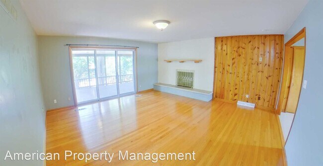 Foto del edificio - 5 br, 3.5 bath House - 711 Canfield