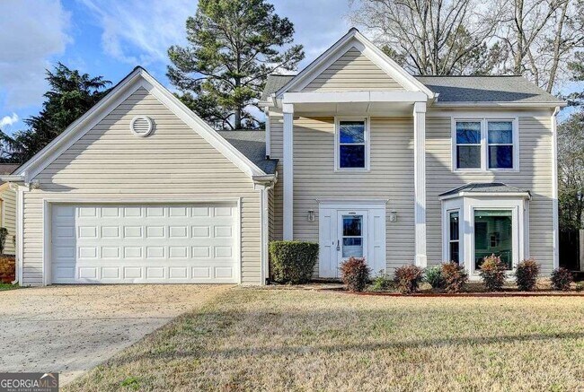 Building Photo - 200 Pine Bridge Trail