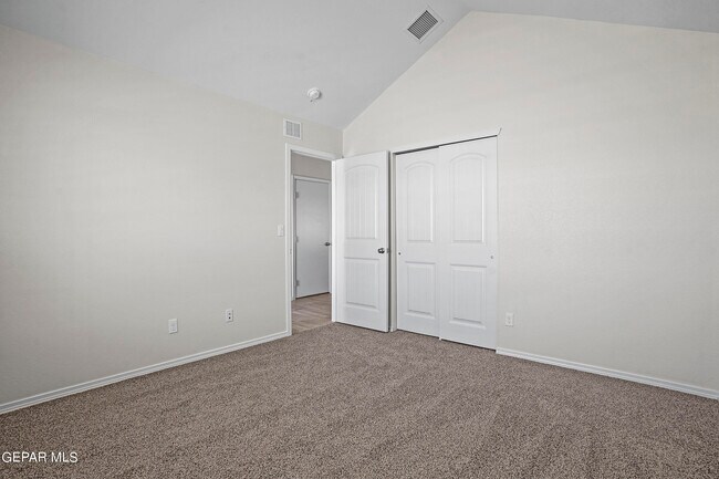 Foto del edificio - 13848 Sky Ranger Ave