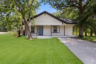 Building Photo - 431 W Texas St