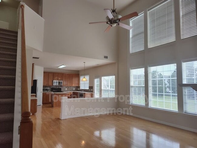 Foto del edificio - 10804 Fountaingrove Dr