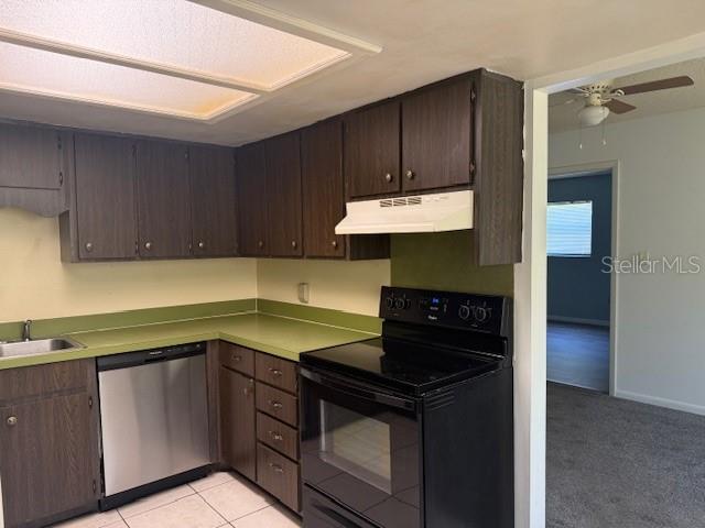 Foto del edificio - 1760 Cove Cir