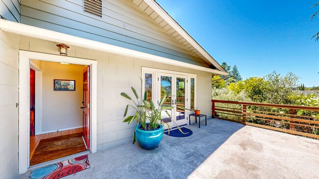 Building Photo - 4560 Sullivan Ct