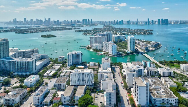 Foto del edificio - 1621 Bay Rd