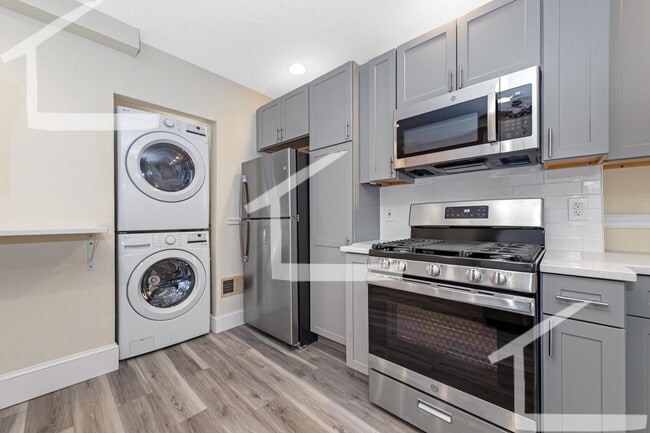 Photo - HOT BRIGHTON LISTINGS!!!!! Townhome