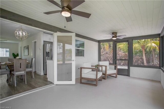 Foto del edificio - 4665 Catalina Ln