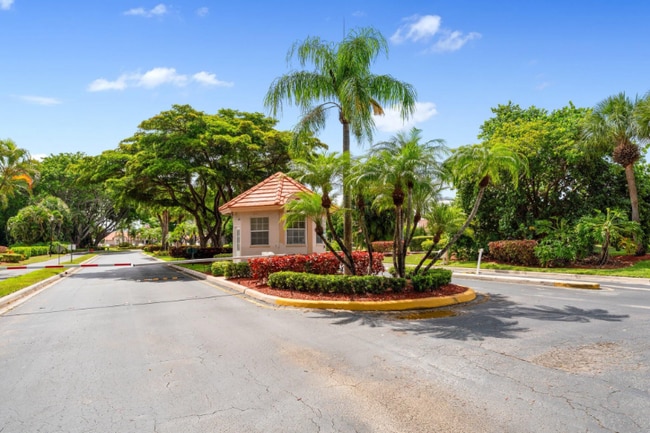 Foto del edificio - 7922 Sandy Pointe Dr
