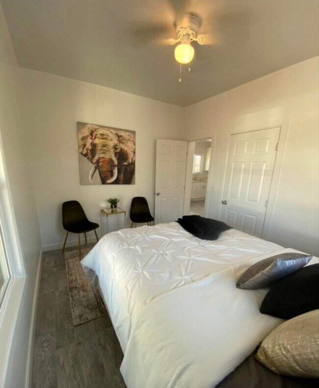 Photo - 1533 E Garfield St House