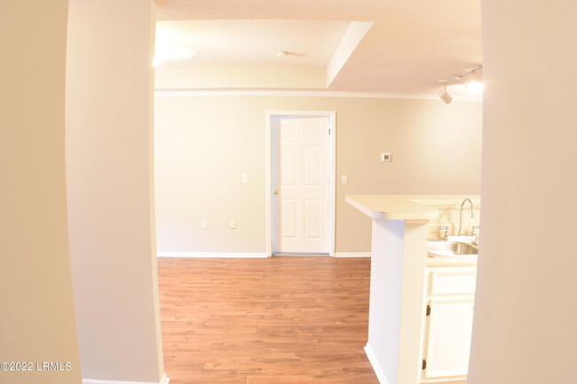 Building Photo - 50 Pebble Beach Cove