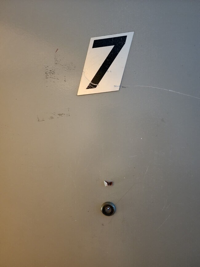 Foto del edificio - 4353 Don Tomaso Dr