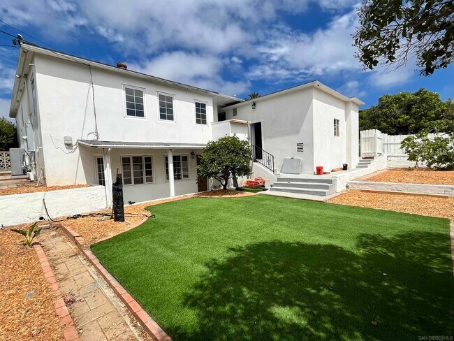 Foto del edificio - 3765 Elliott St