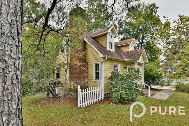 Building Photo - 601 Boykin Rd