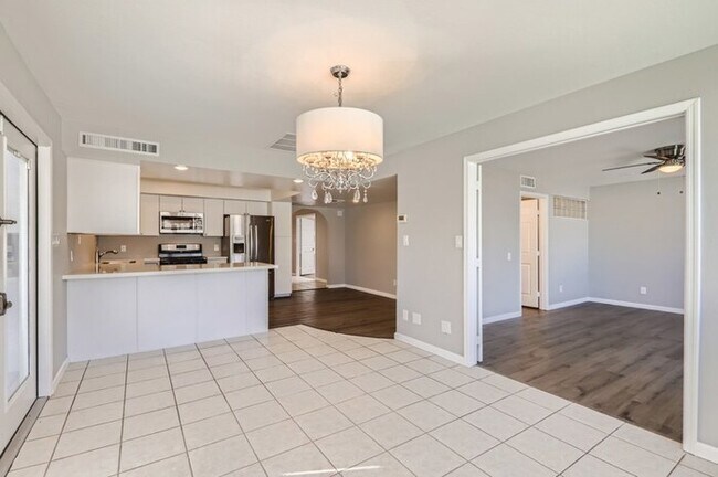 Foto del edificio - 177 Bahia Lane E, Litchfield Park, AZ, 85340