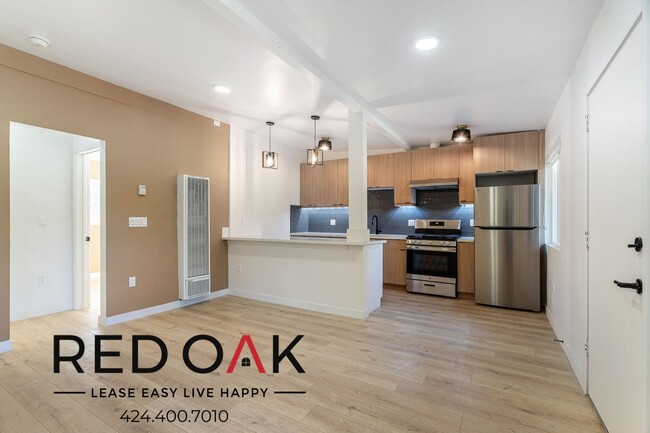 Building Photo - ~1 Month FREE~ Breathtaking Two Bedroom Fe...